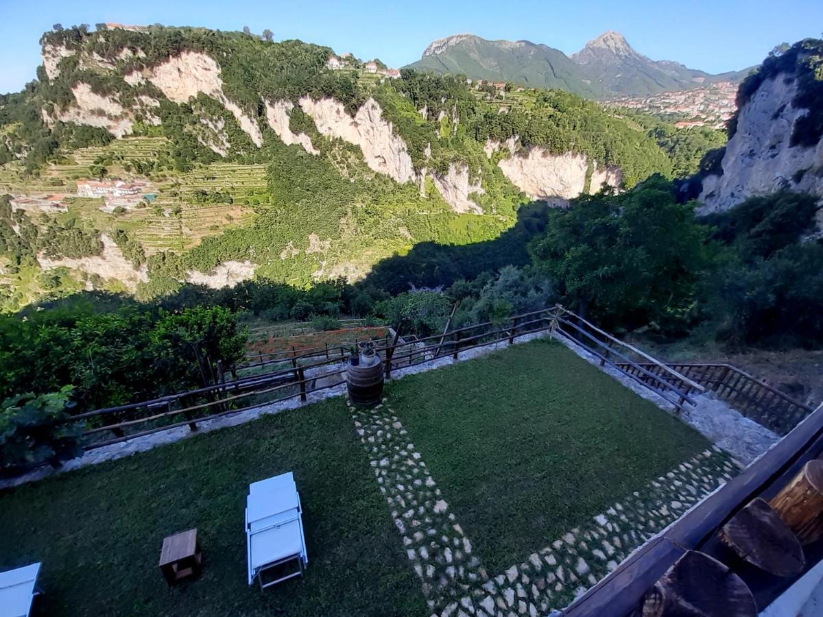 Orrido Di Pino Alloggio per agriturismo *