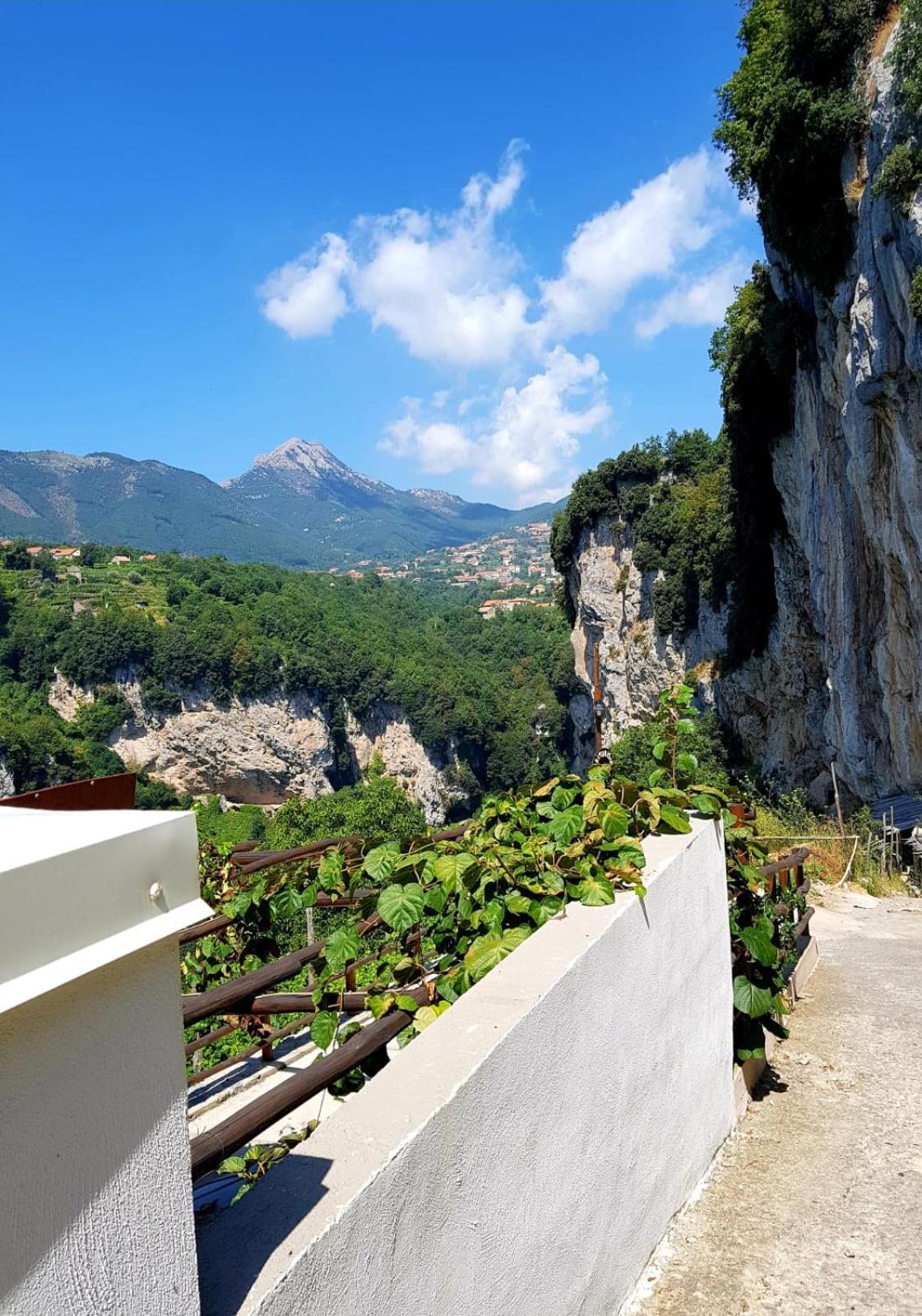 Alloggio per agriturismo Orrido Di Pino